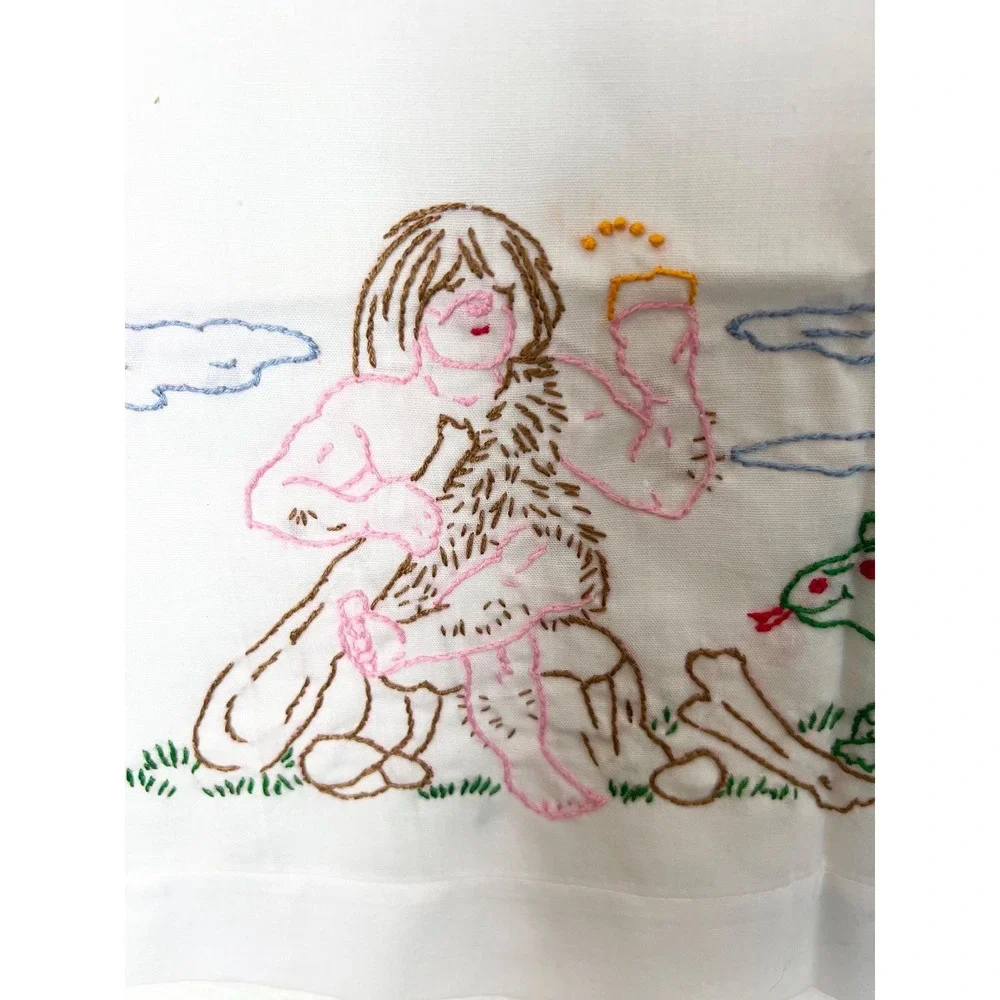 Vintage pair embroidered